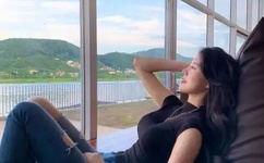 韩国按摩师在线观看蘑菇